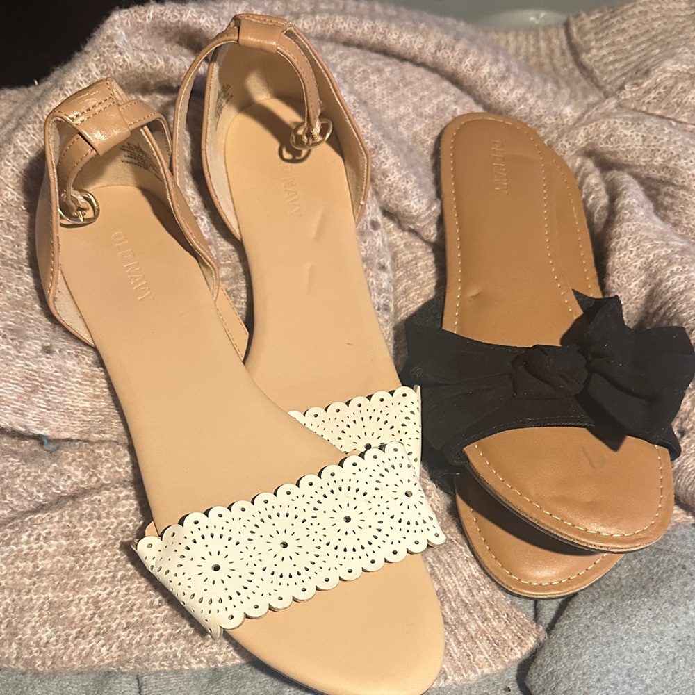 Old Navy Tan and Black Sandals Set